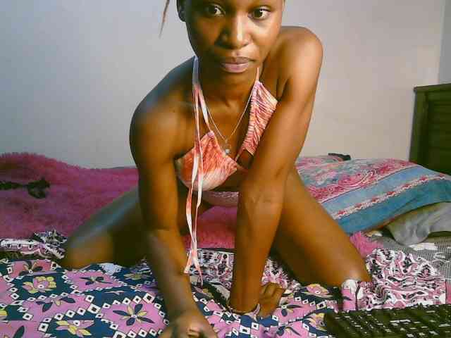 cute-tasha webcam