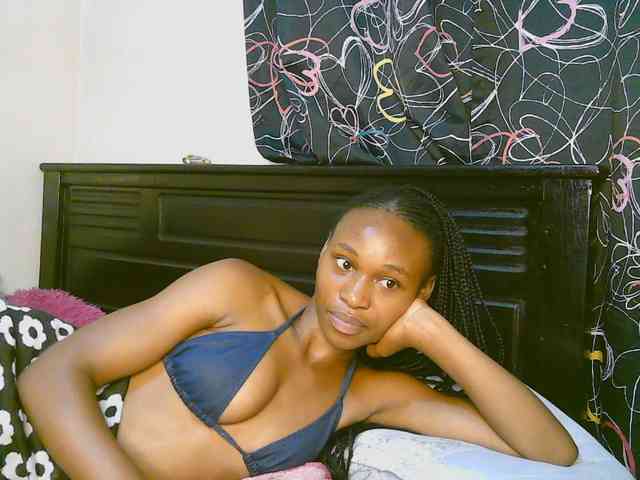 cute-tasha webcam
