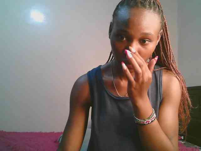 cute-tasha webcam
