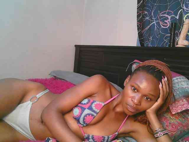 cute-tasha webcam