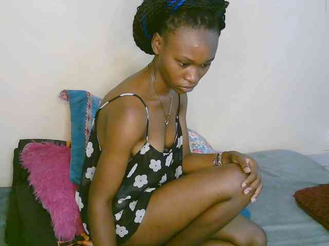cute-tasha webcam