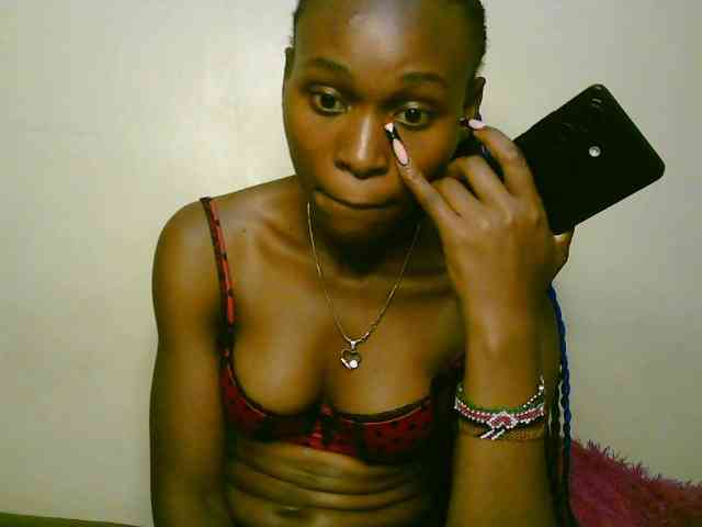 cute-tasha webcam