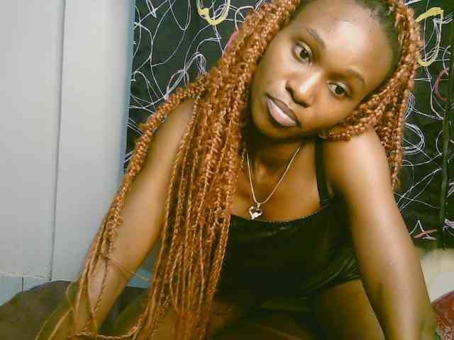 cute-tasha webcam