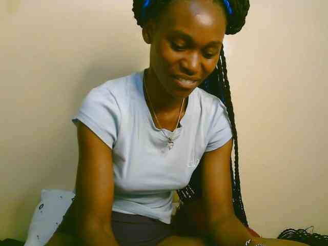 cute-tasha webcam