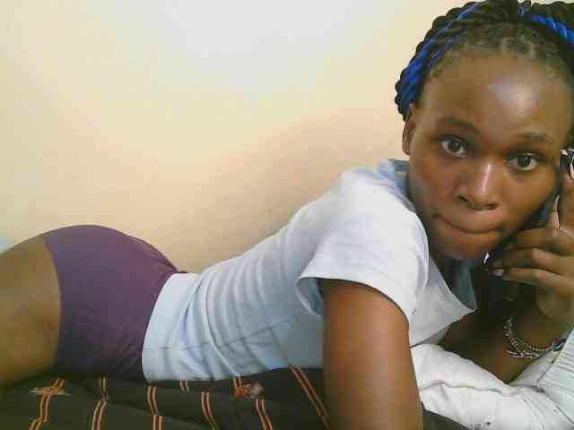 cute-tasha webcam