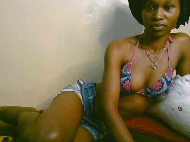 cute-tasha webcam