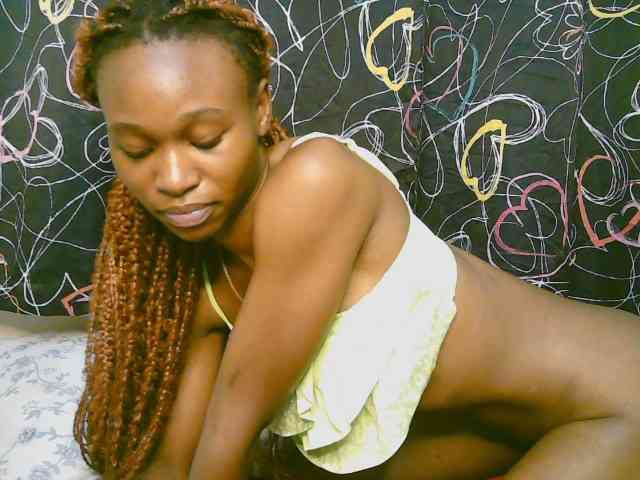 cute-tasha webcam