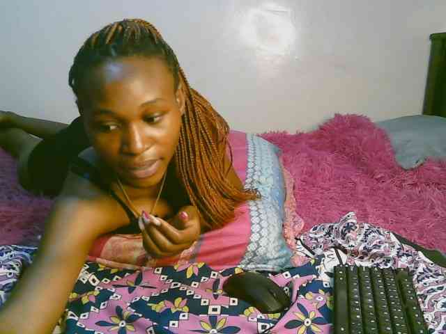 cute-tasha webcam