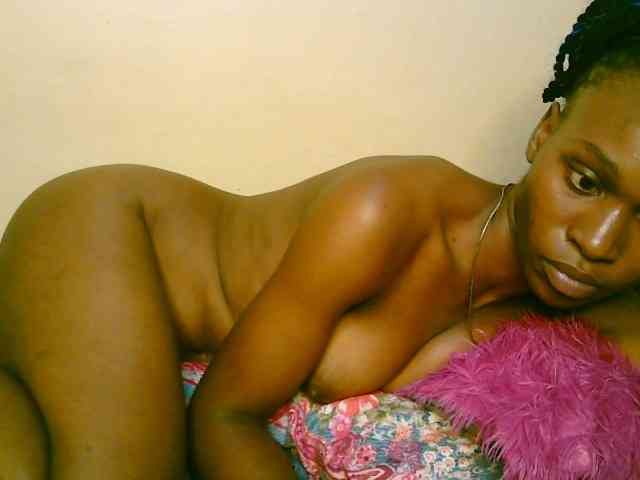 cute-tasha webcam