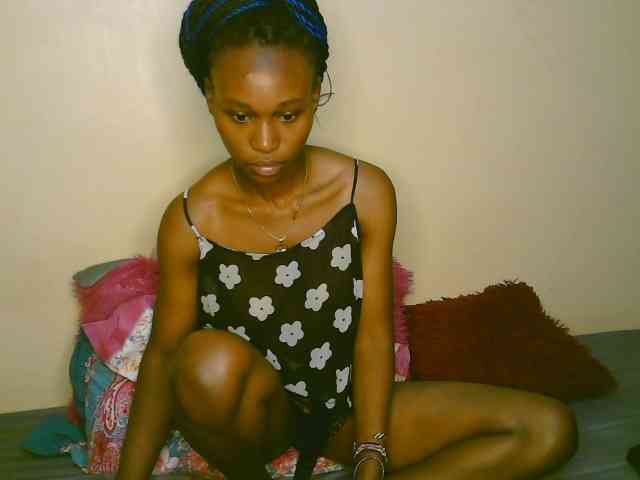 cute-tasha webcam