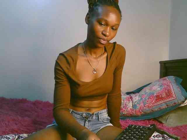 cute-tasha webcam