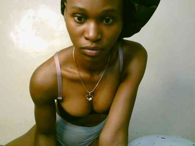 cute-tasha webcam