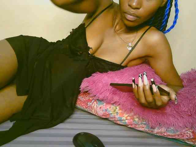 cute-tasha webcam