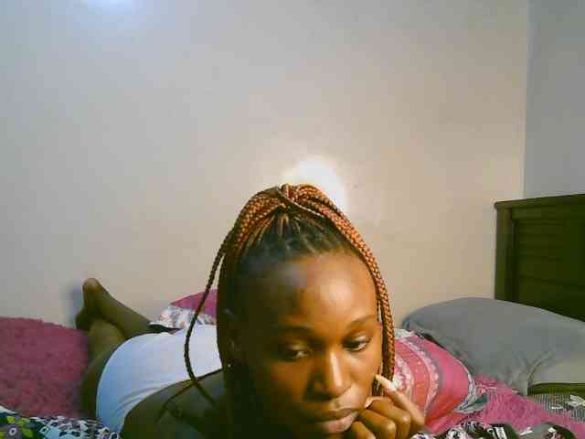 cute-tasha webcam