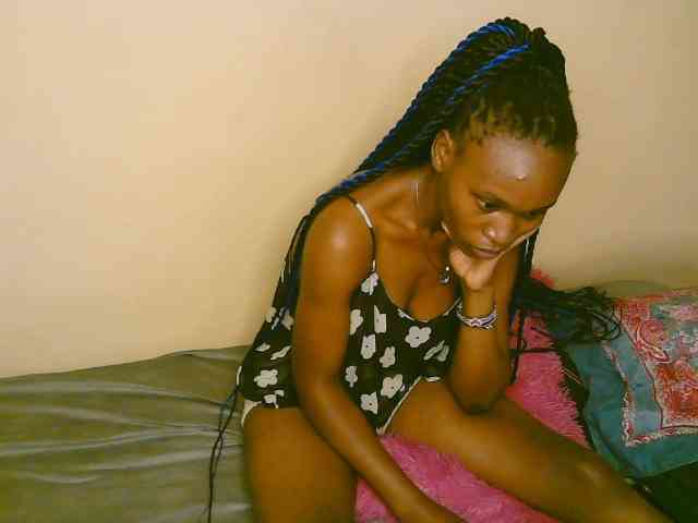 cute-tasha webcam