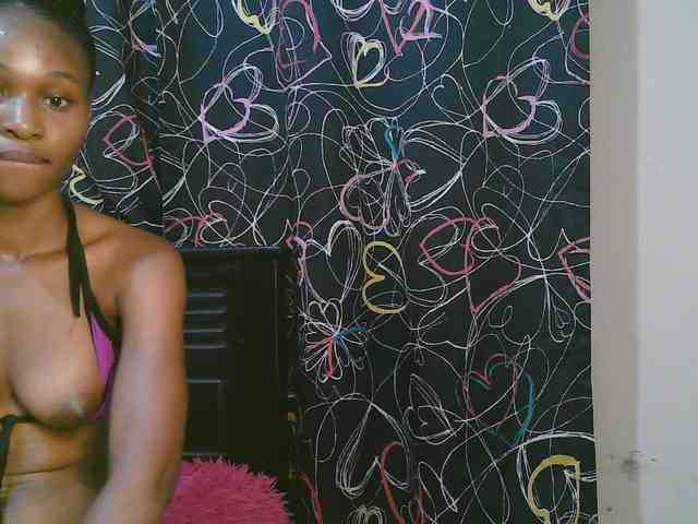 cute-tasha webcam