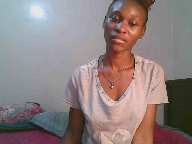 cute-tasha webcam