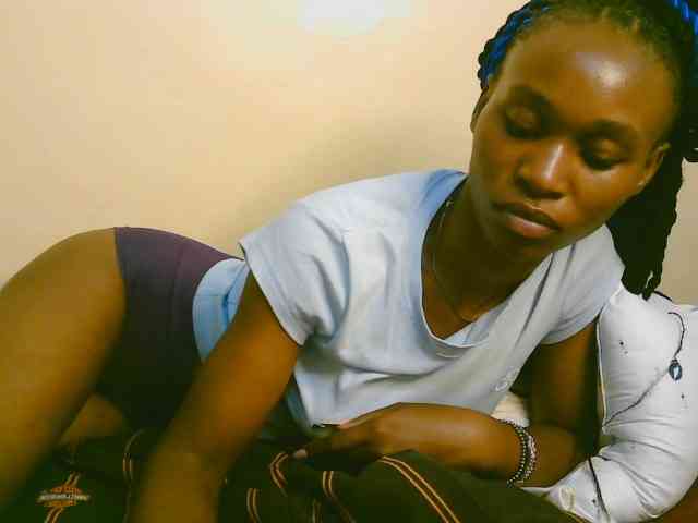 cute-tasha webcam