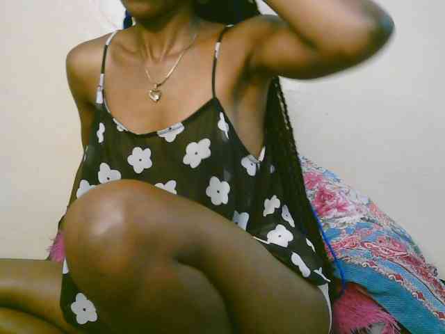 cute-tasha webcam