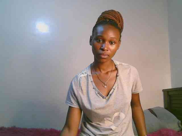 cute-tasha webcam