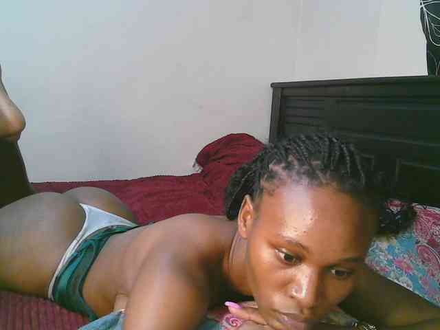 cute-tasha webcam