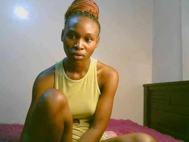 cute-tasha webcam
