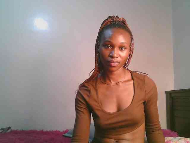 cute-tasha webcam