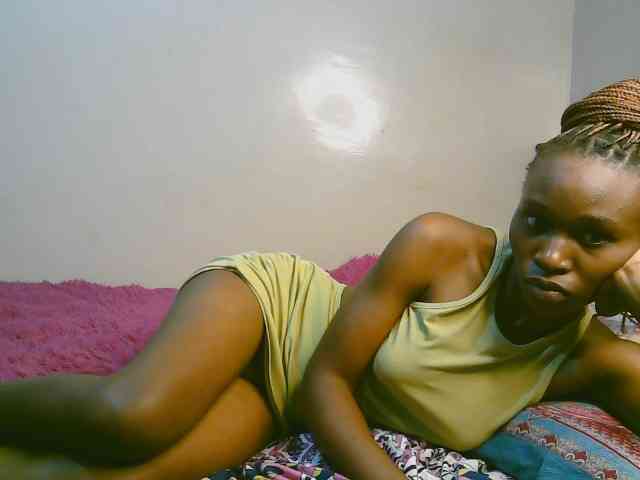 cute-tasha webcam