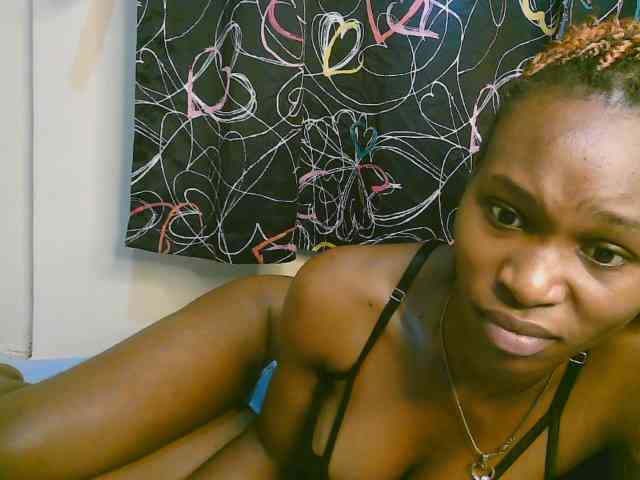 cute-tasha webcam