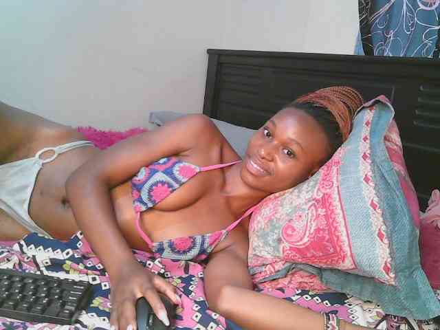 cute-tasha webcam