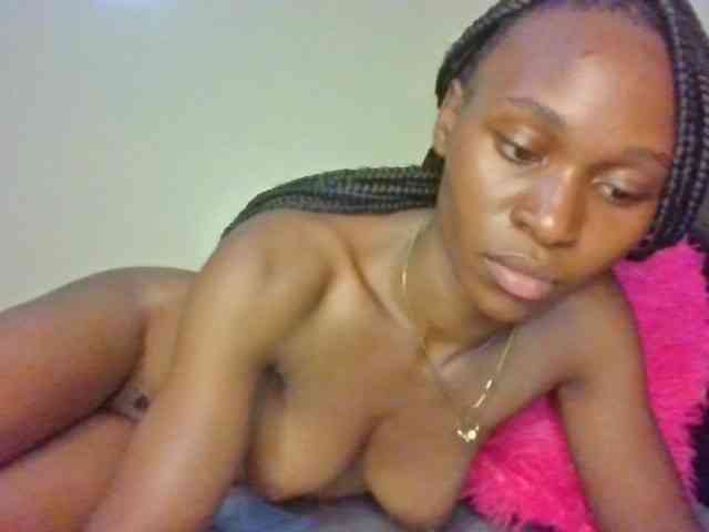cute-tasha webcam