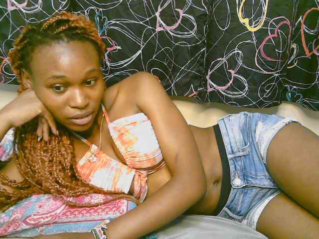 cute-tasha webcam