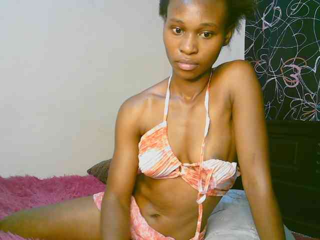 cute-tasha webcam