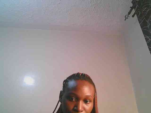 cute-tasha webcam