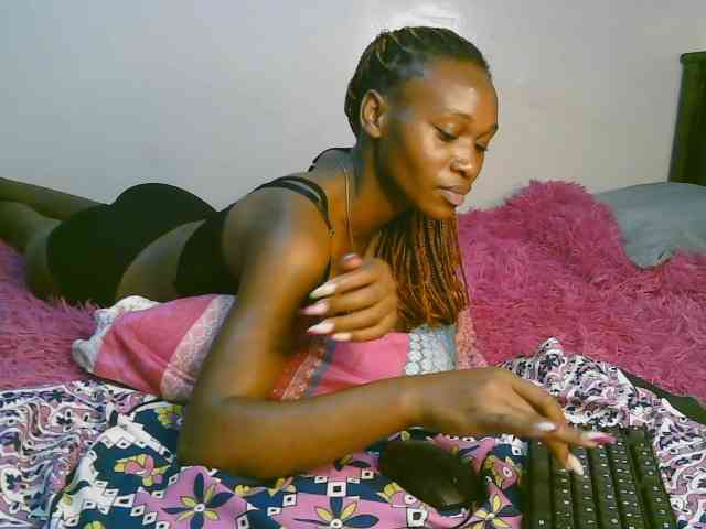 cute-tasha webcam
