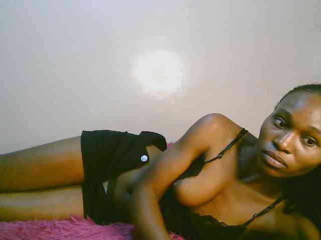 cute-tasha webcam