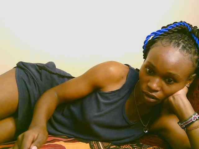 cute-tasha webcam