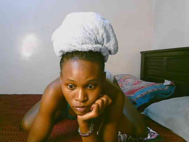cute-tasha webcam