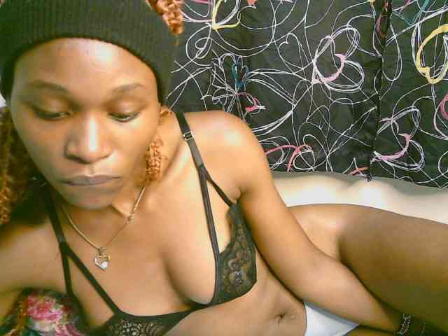 cute-tasha webcam