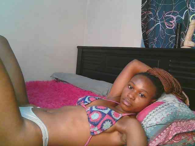 cute-tasha webcam