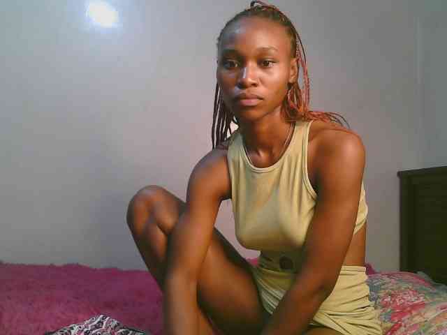 cute-tasha webcam
