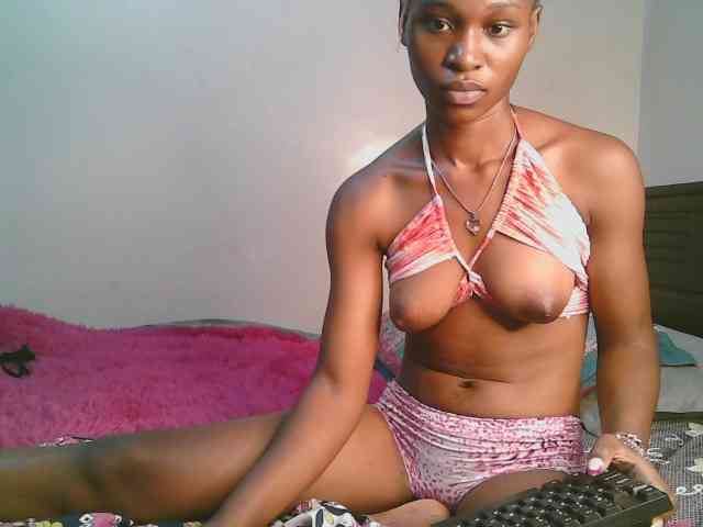 cute-tasha webcam