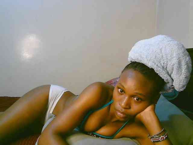cute-tasha webcam