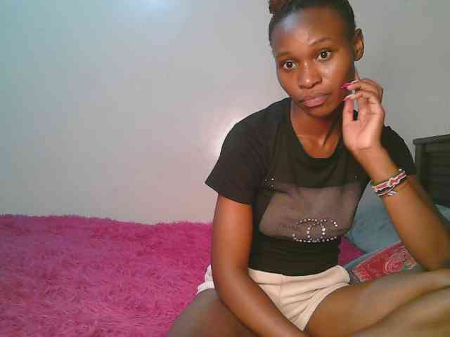 cute-tasha webcam