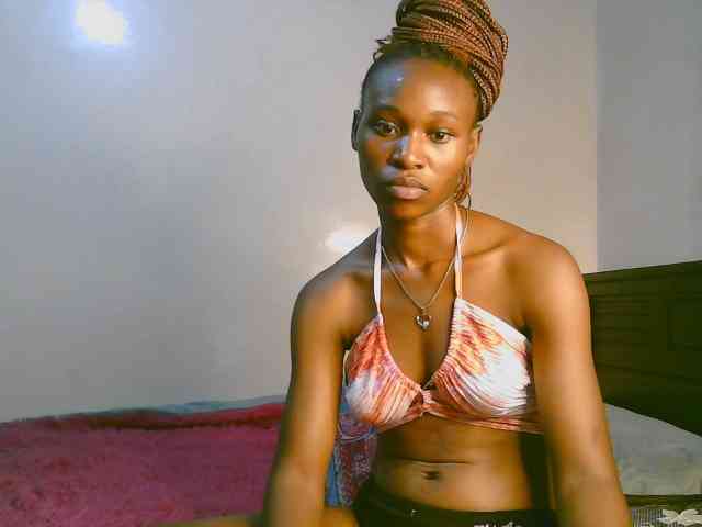 cute-tasha webcam