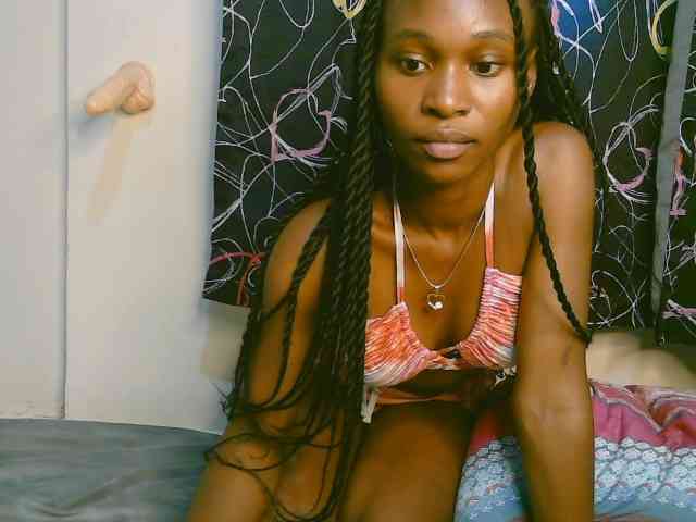 cute-tasha webcam