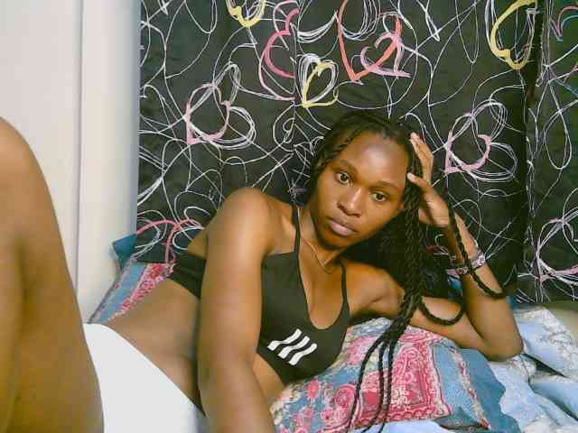 cute-tasha webcam