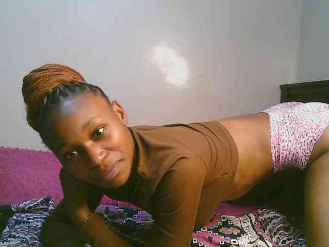 cute-tasha webcam