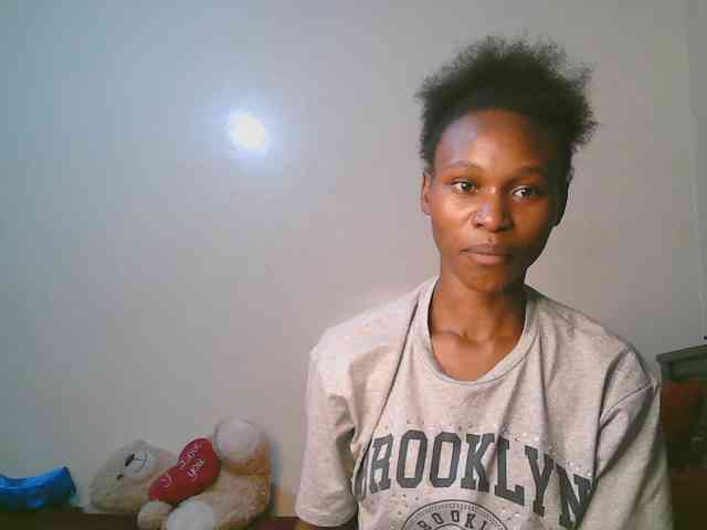 cute-tasha webcam