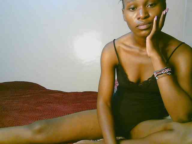 cute-tasha webcam